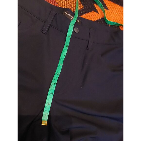 Banana Republic Men's Navy Slim Activewear Dress Pants. 31W x 30L - Picture 3 of 7